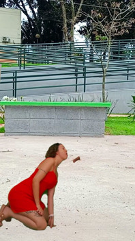 Duchové v parku si užívají kouření.