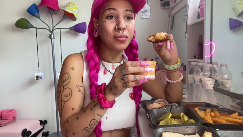 Nali Marie: Spicy Food Mukbang Overeating Facestuffing Petite Girl Eating Hot Food...