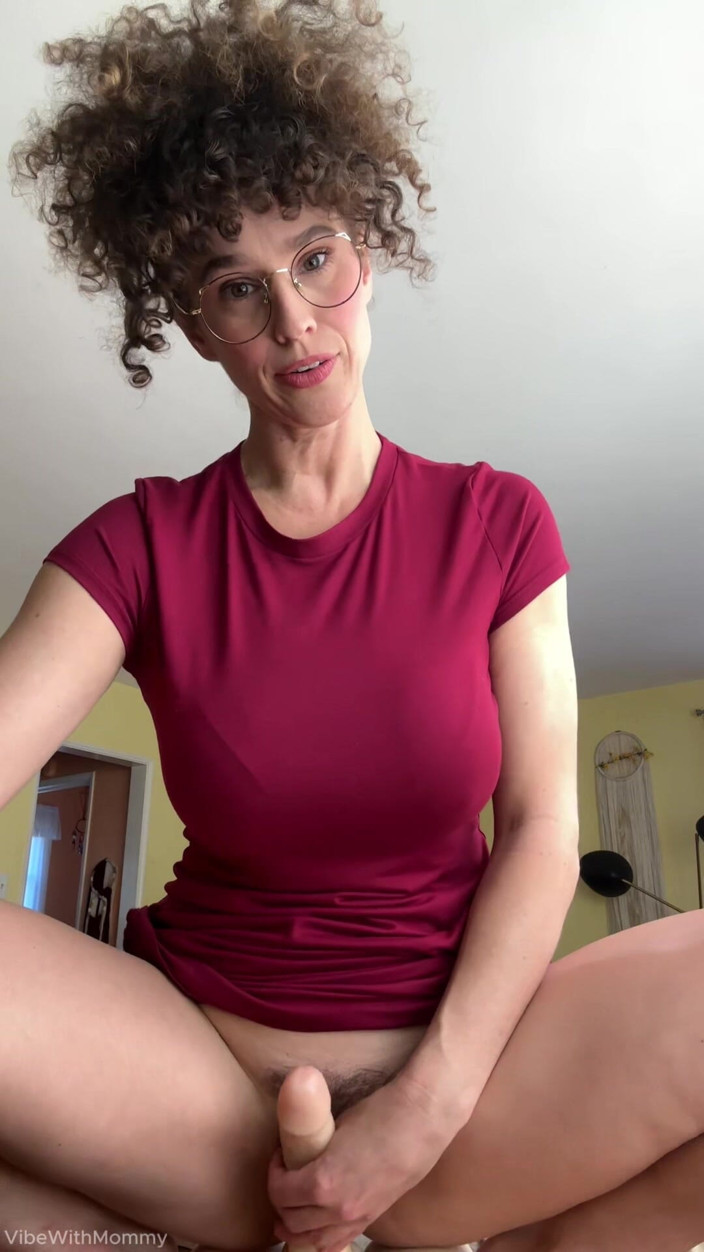 VibeWithMommy: Мачеха лучшей подруги, инструкция по