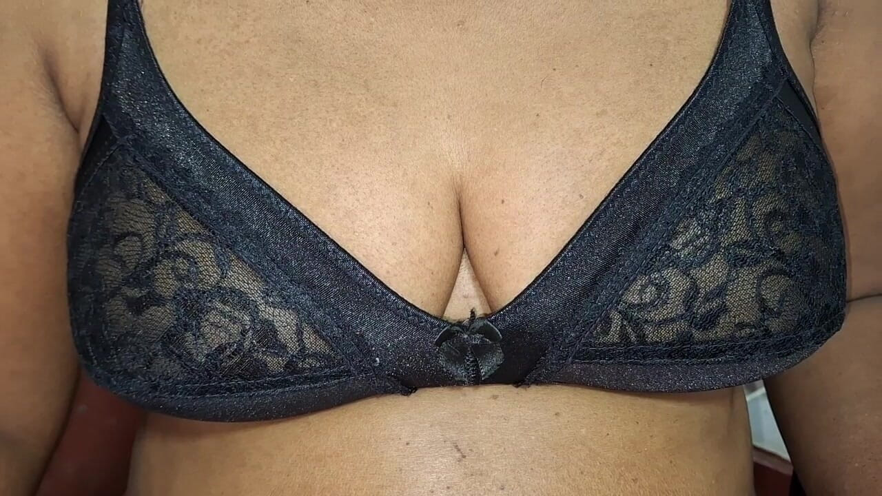 Stunning Asian MILF Who Can Fuck Me