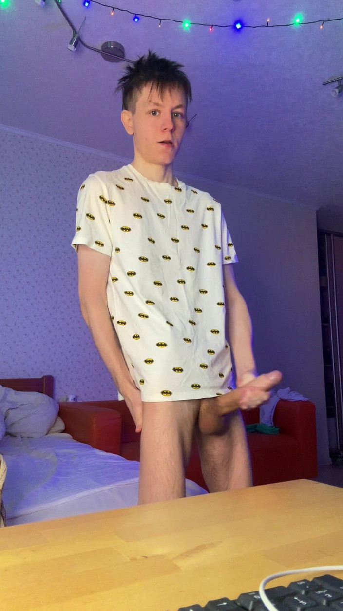 Morflot24: Pintura mi mano blanca con leche caliente pegajosa