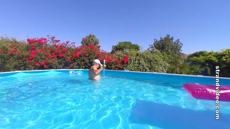 Sarah Stern: Meg and the Pool Cleaner