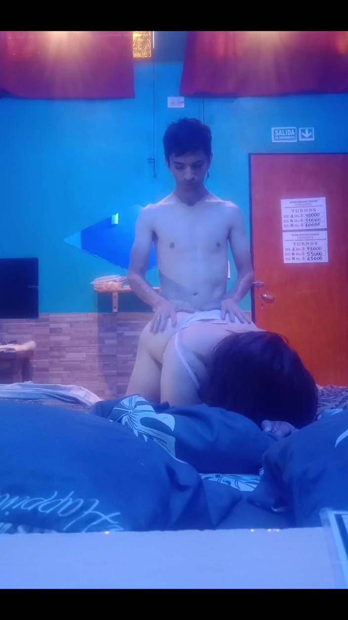 Fitcure1: เราไปเที่ยวต่อในเมืองและพักในเกสต์เฮาส์