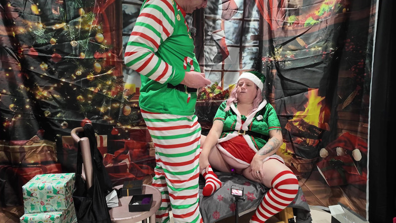 The Izars: 7일차: 섹스 토이 선반에 있는 엘프