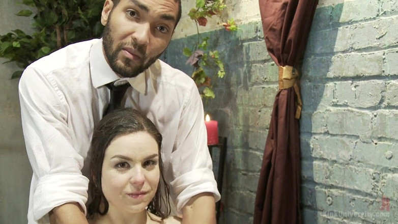 Kink University: Deep Kissing &amp; Bathtub Sex