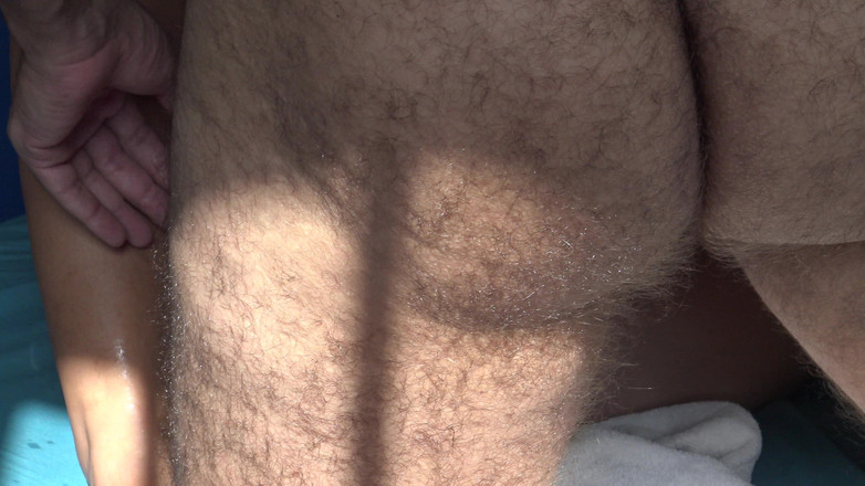 Stepmom Susan: Můj nevlastní syn mě prosil, abych masturboval a stříkal před...