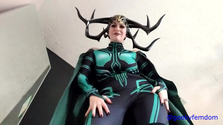 Geeky Femdom: La vittoria dominante hela