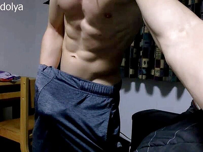 Big dick man: Дрочка после тяжелой тренировки!