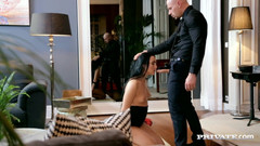 Private.com: Ana Rose dominuje dobře zavěšený milionář během perverzního sexu