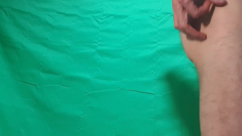 HeIsSooThin: Perizoma nero prova