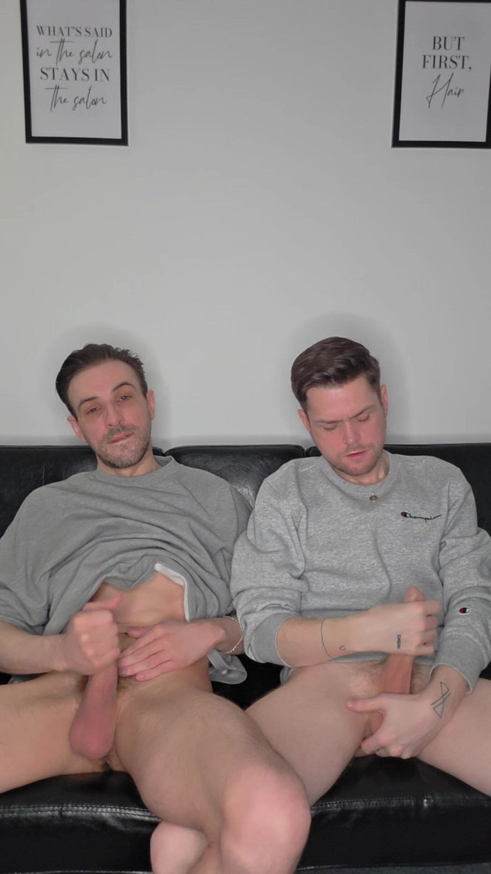 Twotwinkhusbands: Hung nesestříhaná brotosh ladská masturbace side by side masturbace
