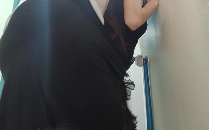 Lesbian-illusion: Jag och min granne har passionerad sex när våra pojkvänner är...