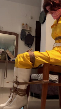April O'neil Cosplay Chairtied