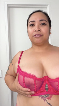 Alicia Rouge Liebte Es, Dein Sperma Auf Ihre Titten Zu Bekommen!