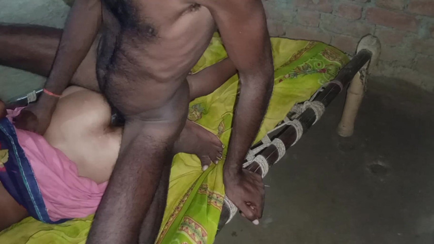 Desi Bhabhi Anal Indian Sex Hindi (Trebl sex)