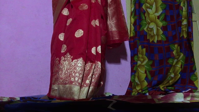 Couple's Diary: Klip s čerstvě ženatým indickým párem Honey Moon