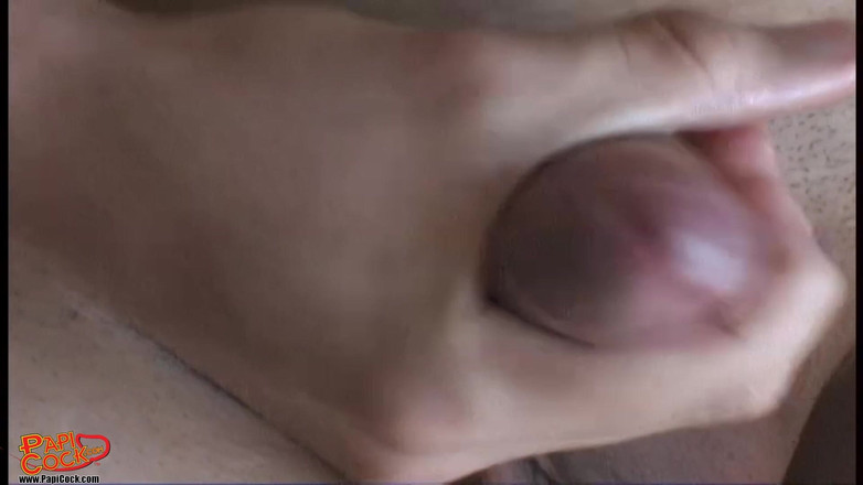Papi Cock: Axel masturbiert