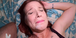 Jane Cane: Kdo potřebuje výstřik na obličej v pondělí ráno?