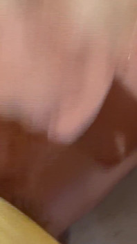 Suzy isst füße und arsch tiefe kehle gesichtsbesamung