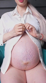 Matinée de jour de travail enceinte. 9 mois de grossesse