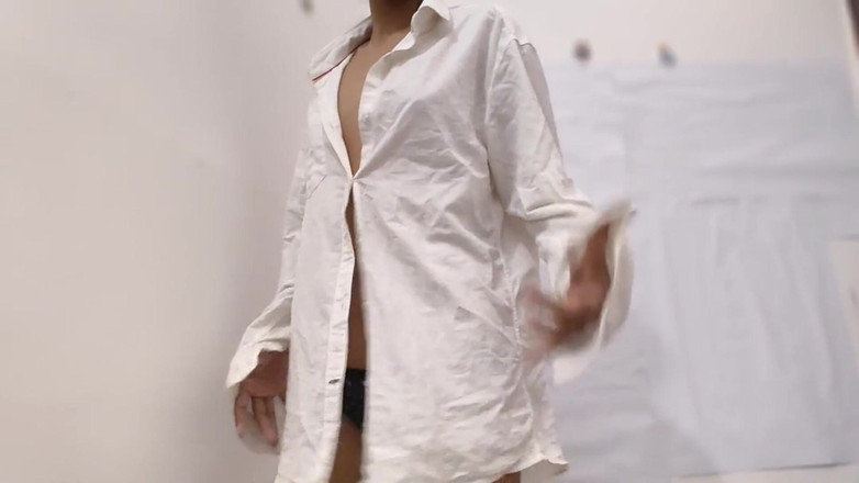 desigirl93: Desi holka si hraje