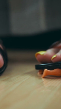 Quickie: Giantess Sandal Spanking