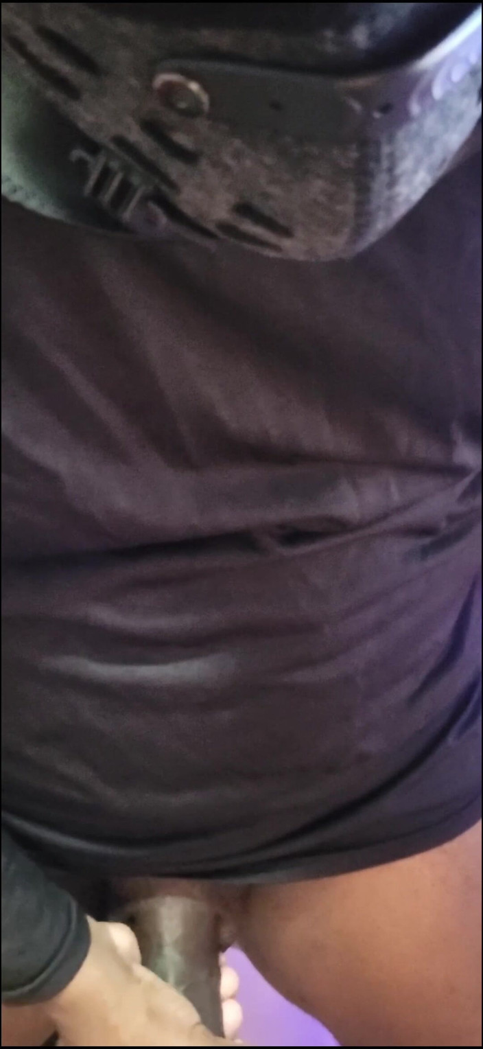 Wondahead21: Cam aerea di travestito puttana bianca che mangia carne e...