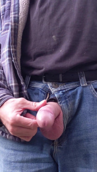 Masturbating Outdoors - Showing off for Neighbours Wearing Jeans Talking Dirty and Cumming - Rockard Stepdaddy