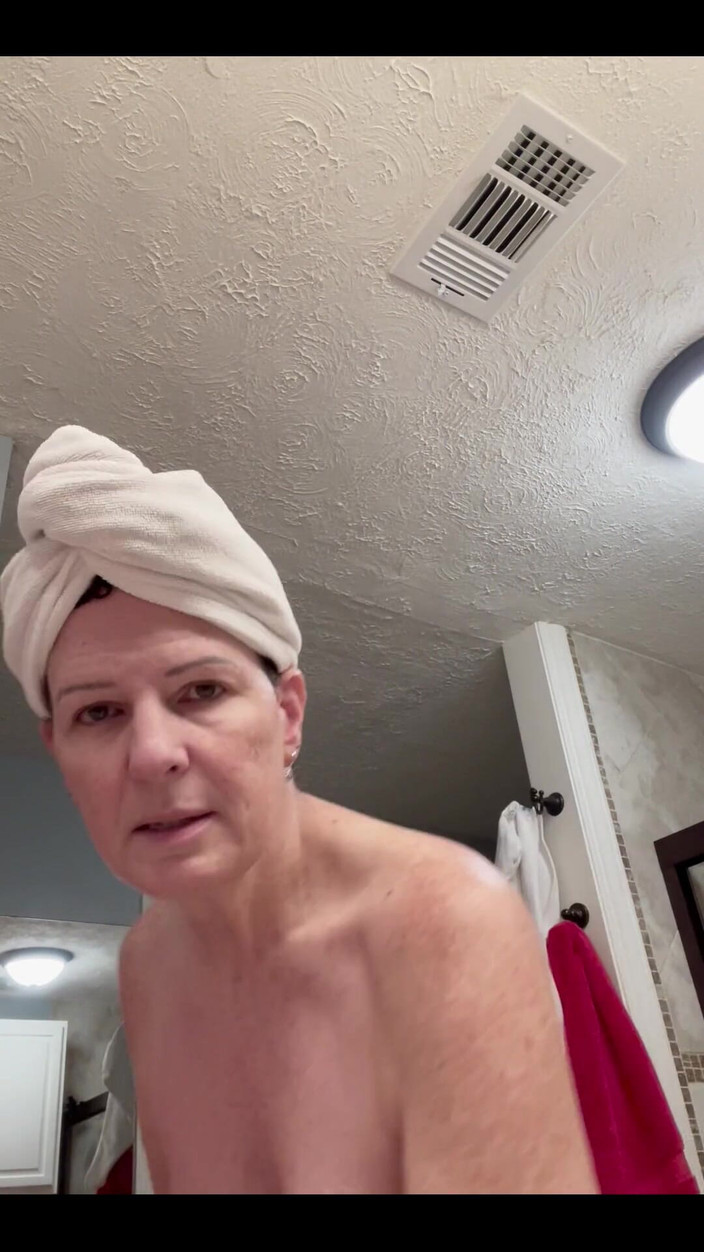 bethmckenna: Selamat Hari Jumaat Lelaki!!