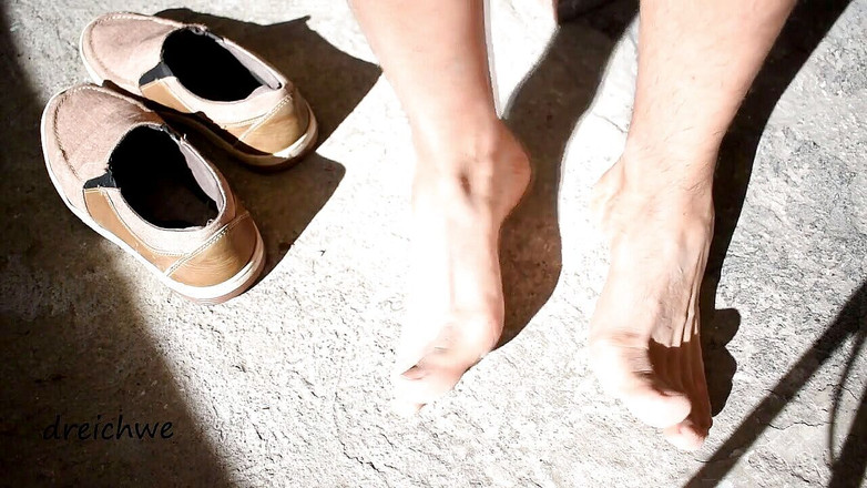 Dreichwe: Nohy na slunci