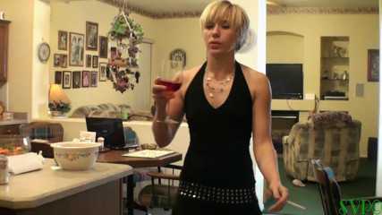 Hot lesbian Stepmothers & stepdaughters: La figliastra seduce la matrigna