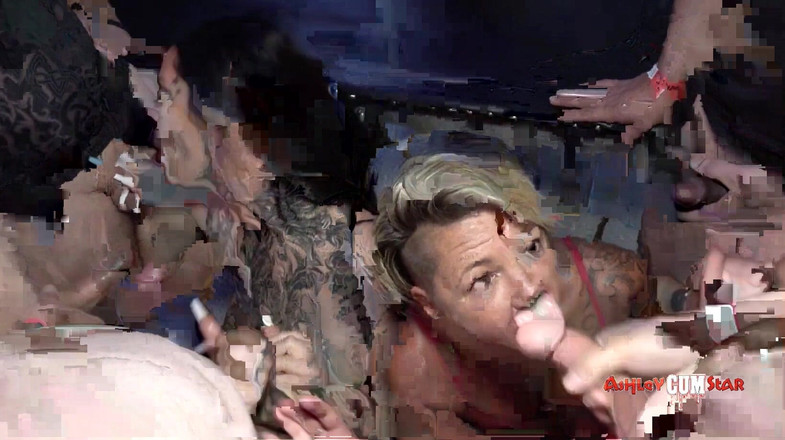 Hefburg: सह सींग का बना हुआ वेश्या