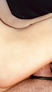 Footjob xinh đẹp 2