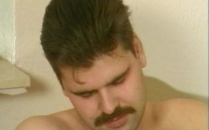 Vintage Lust: Sexy děvka má orální sex se sousedem # 6
