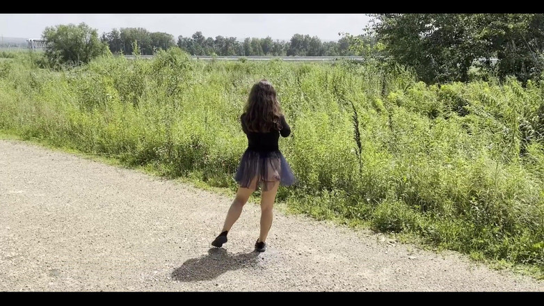 Juli Smith Meow: Chỉ lấy con mèo của tôi đi dạo