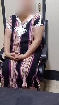 Vecina mi-a cerut împrumut și a trebuit să plătească cu pizda ei mi-a cerut împrumut și cu sex