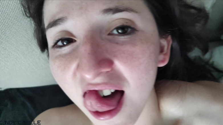 Candy Camille: Extrémně kundička zblízka