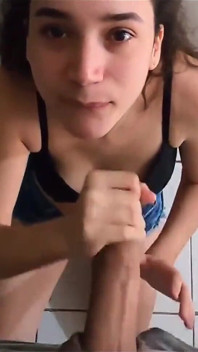 Gabbie Luna - ik was bang dat de buren me een grote lul zouden zien zuigen