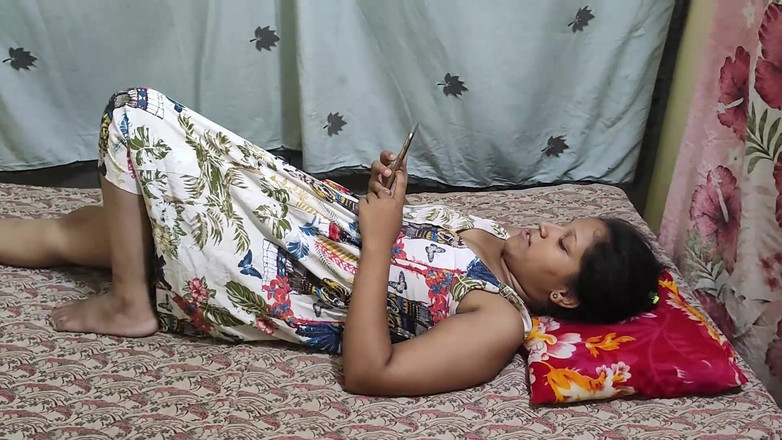 Desi Papa: Indian Girl First Time Sex With Her Teacher