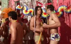 समलैंगिक कैबरे कमीने नंगा नाच