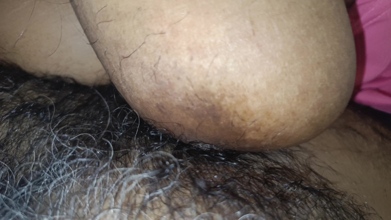 XtremeBabe: 젖탱이를 짜내는 주부 겸둥이 소녀