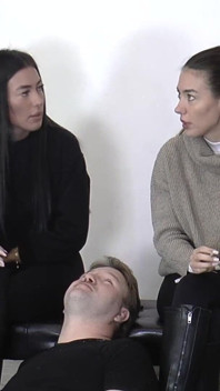 Olga e Natasa fumano