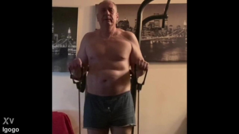 Alex Igogo: 필름456533