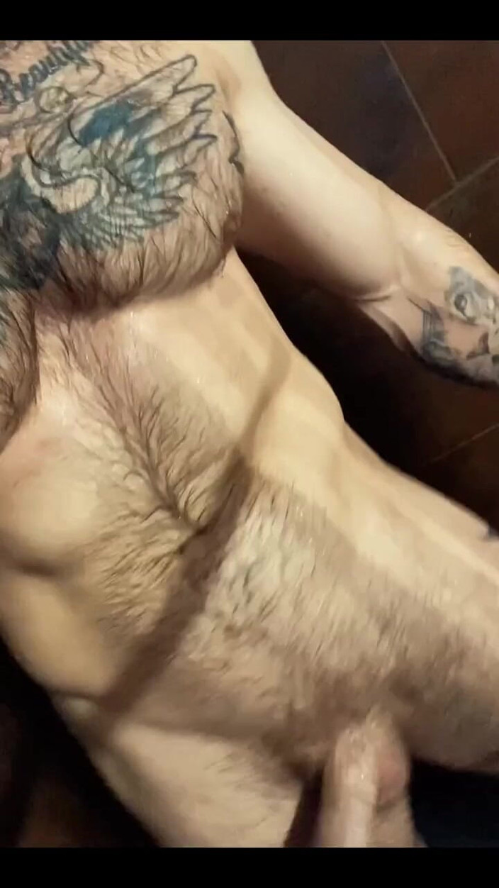 Leo Bayne: Spielerische nachricht mir, typen;)