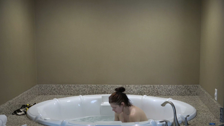 Gentleman Porno: Big Black Man Fucks Deaf Woman in a Jacuzzi