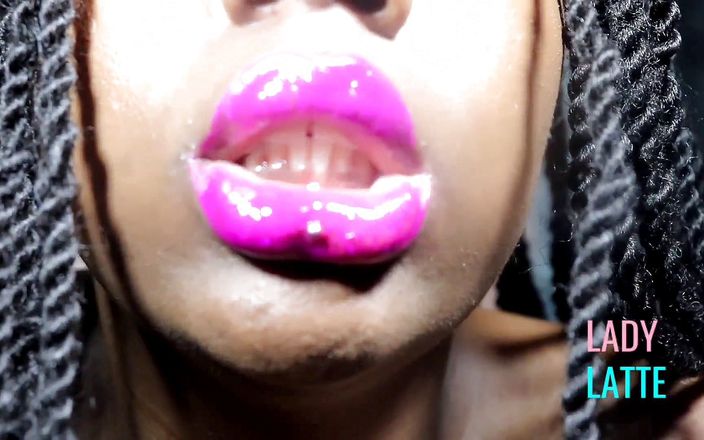 Chy Latte Smut: Erotische roze lippen
