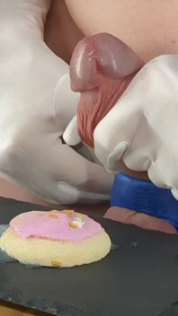 Fresh Four-cum Frosting for My Dessert