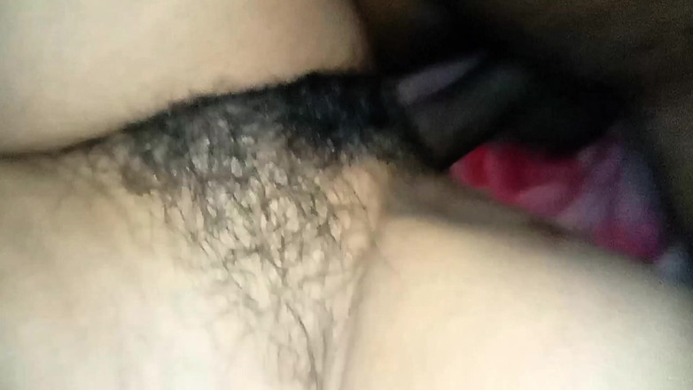 Jhon Hamster: Nyepong dan ngentot kontol pacarku tengah malam