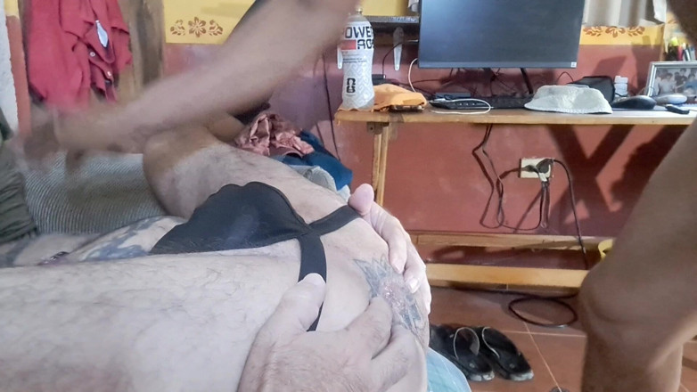 Adam Storm: Pieza De Carne Jugosa
