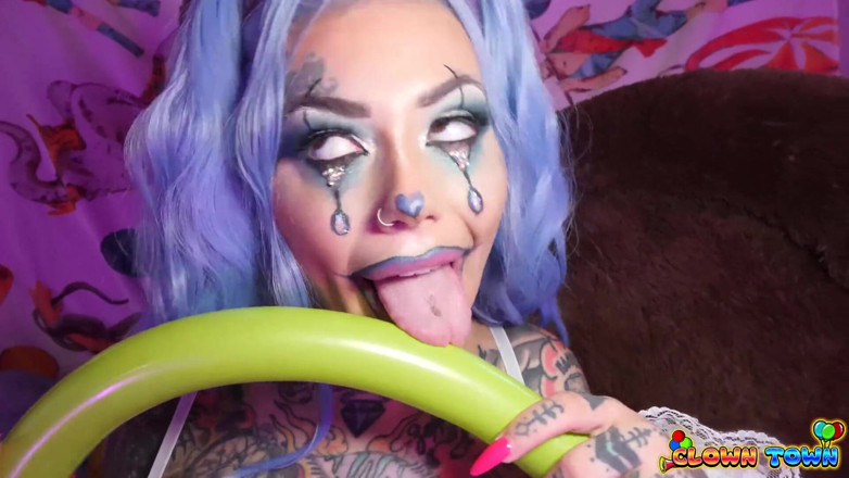 Nasty Sluts Studios: Clown Town Ep.4: Hottie Tiger Lilly Gets Creampied and Came...
